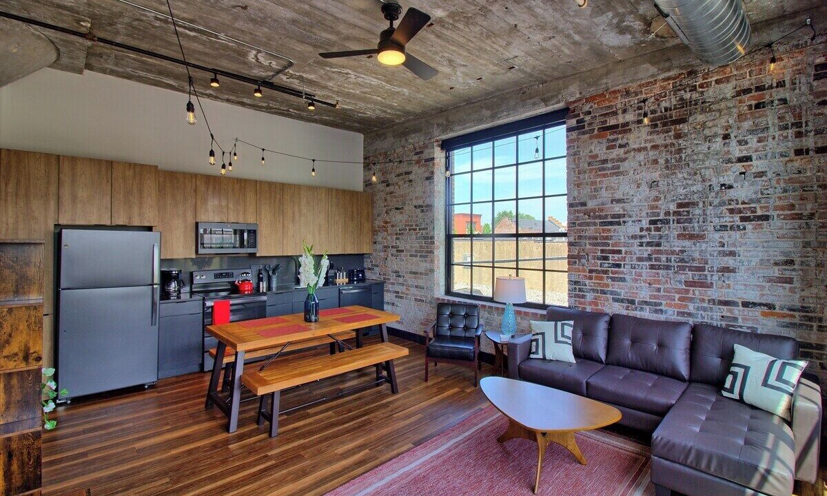 Photo of Livingroom in Midtown