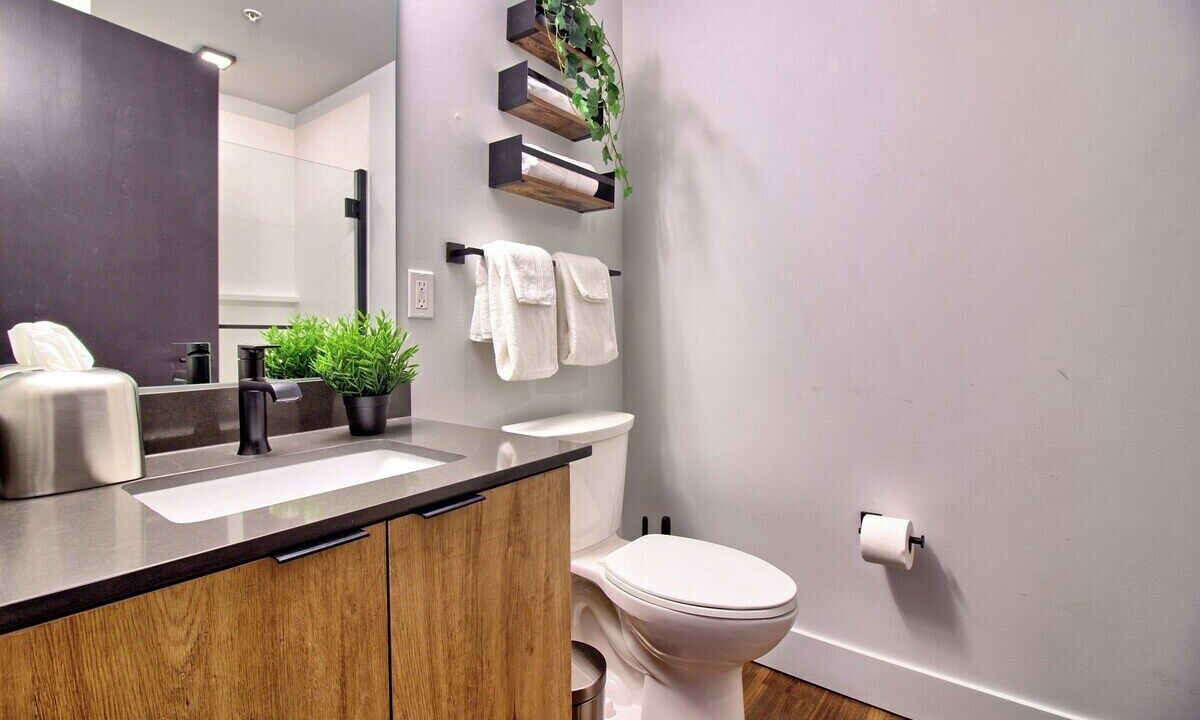 Photo of Bathroom in Midtown