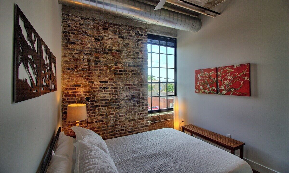 Photo of Bedroom in Midtown