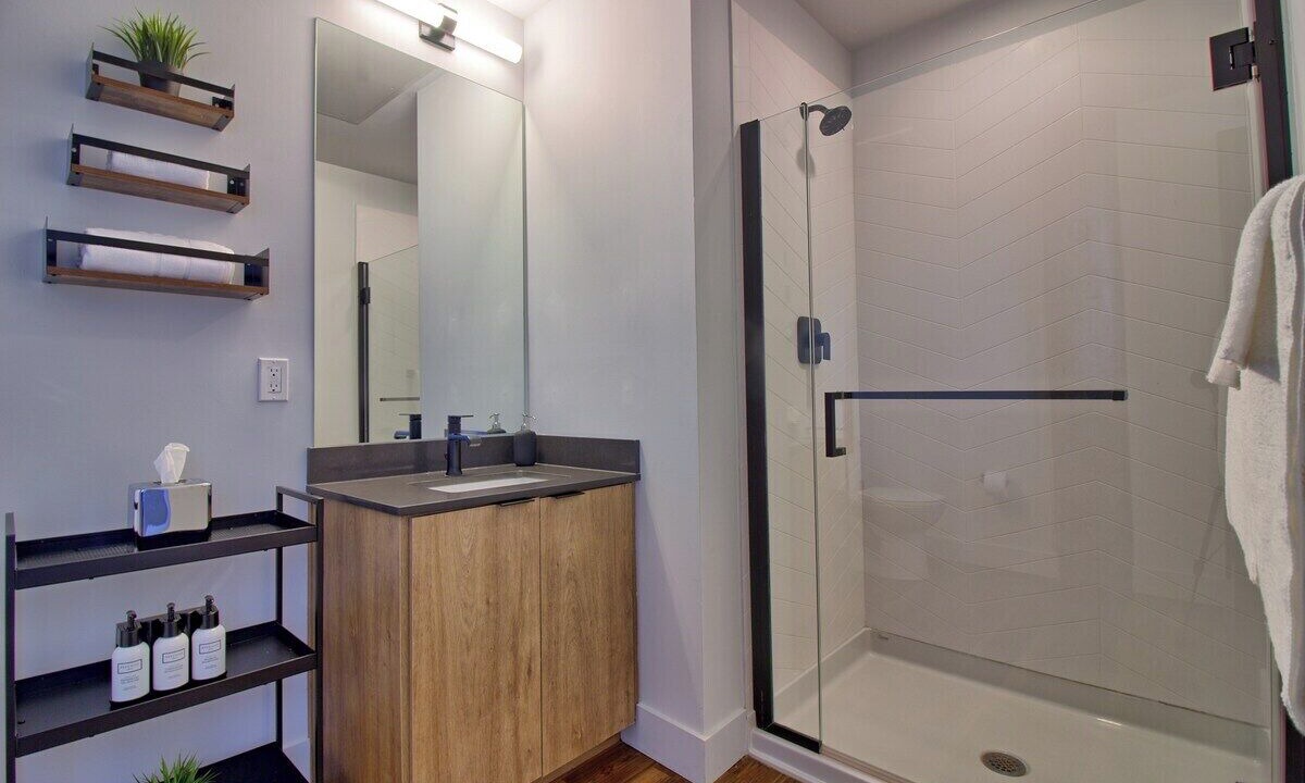 Photo of Bathroom in Midtown