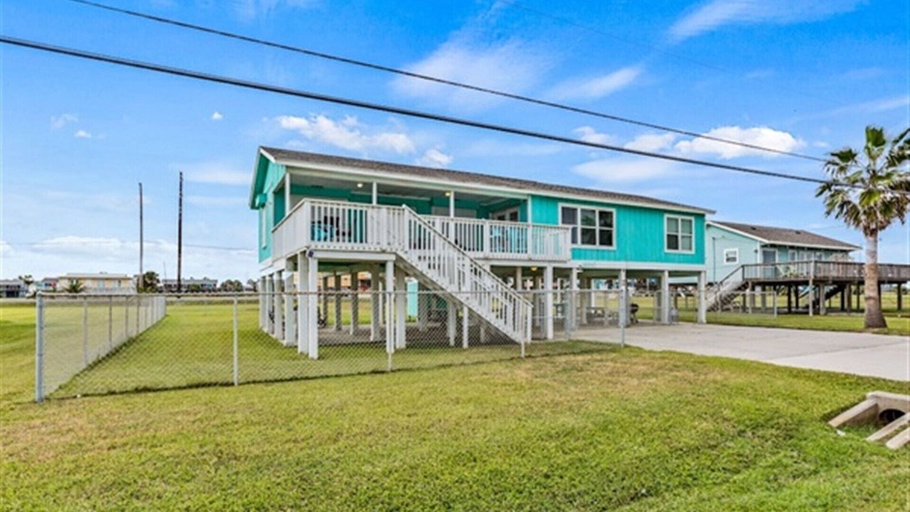 Photo of Outdoor in Jamaica Beach