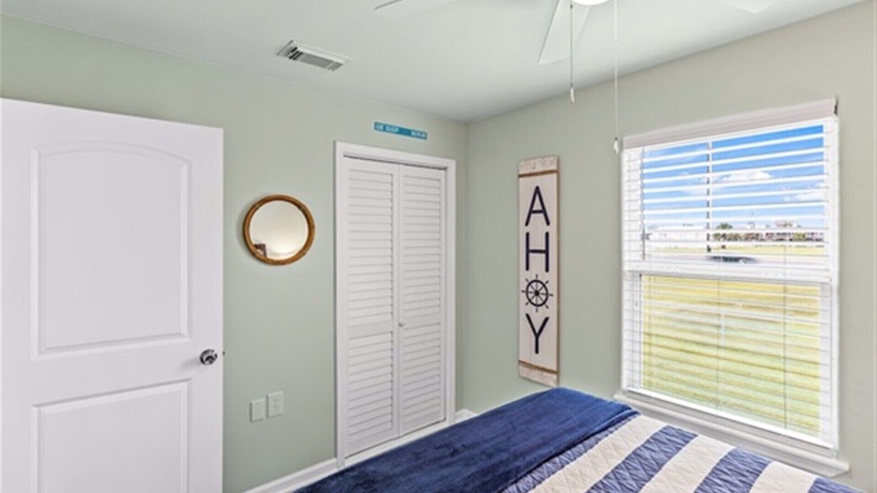 Photo of Bedroom in Jamaica Beach