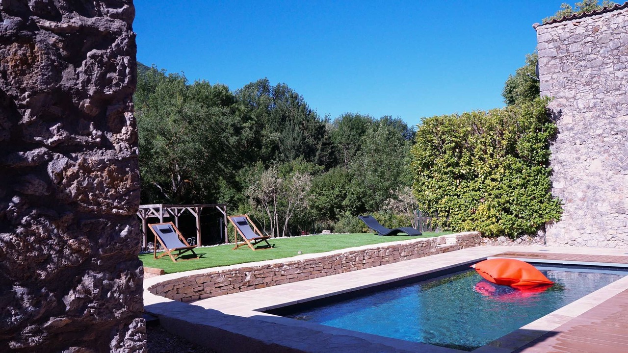 Photo of Outdoor in La Penne-sur-l'Ouveze