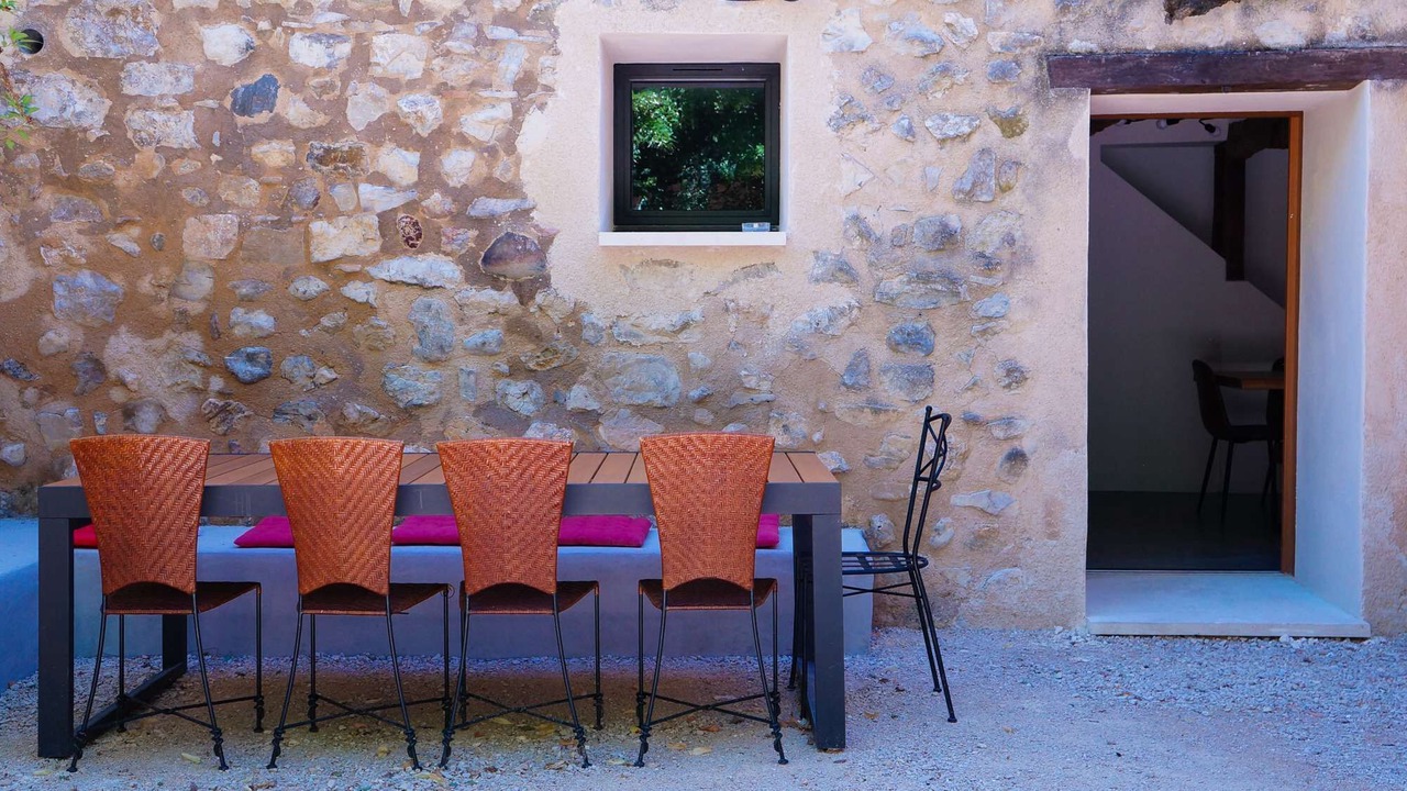 Photo of Outdoor in La Penne-sur-l'Ouveze