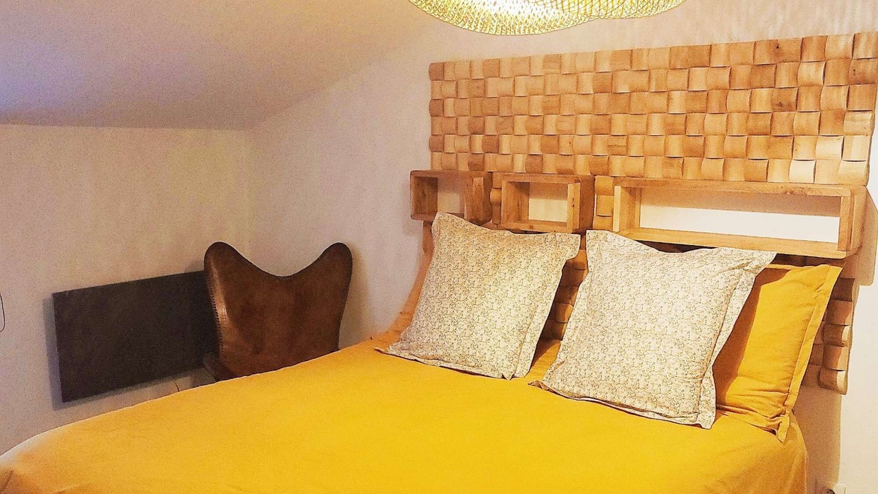 Photo of Bedroom in La Penne-sur-l'Ouveze