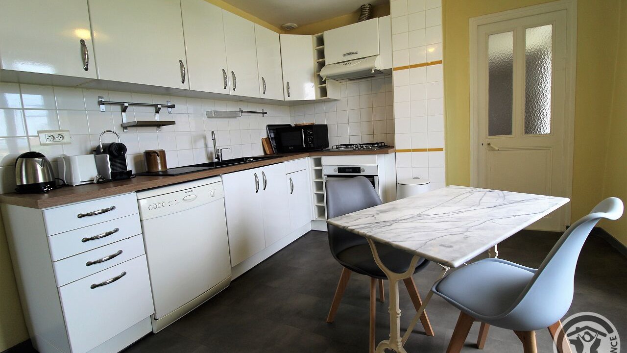 Photo of Kitchen in Saint-Jean-de-Touslas