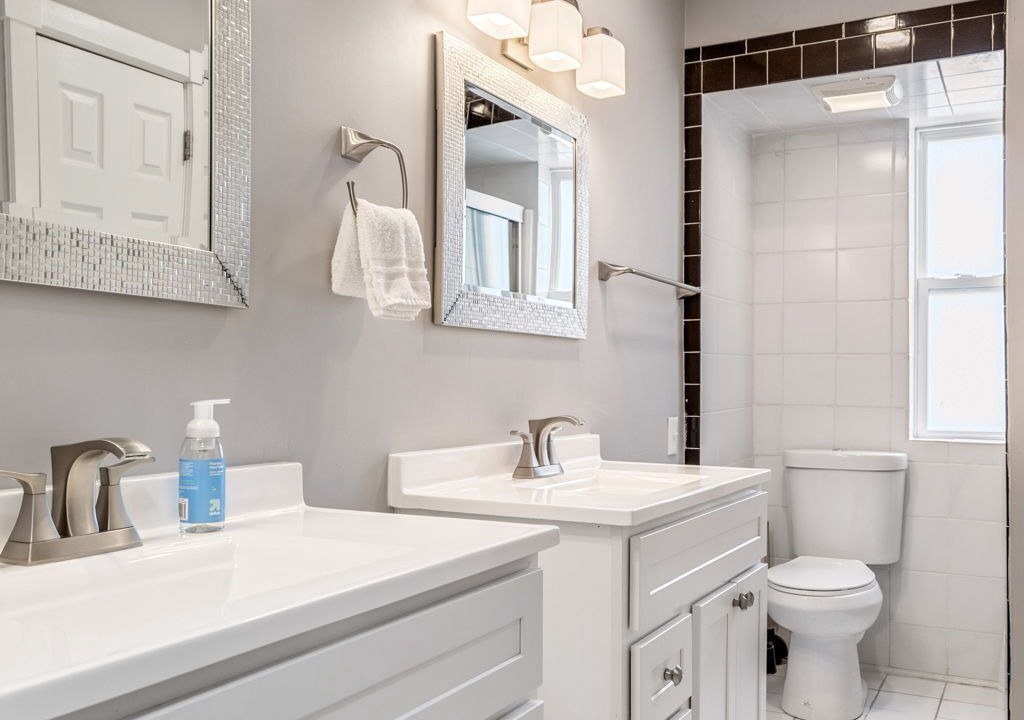 Photo of Bathroom in St. Louis