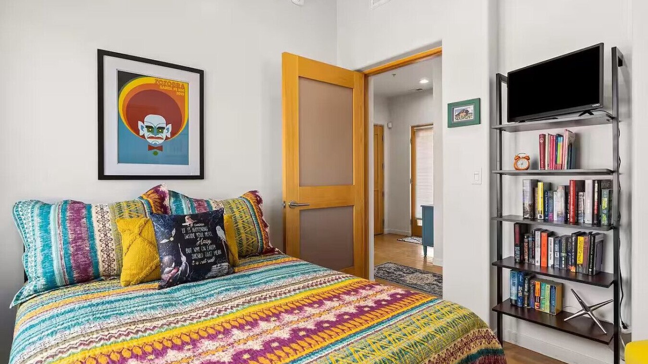 Photo of Bedroom in South Capitol
