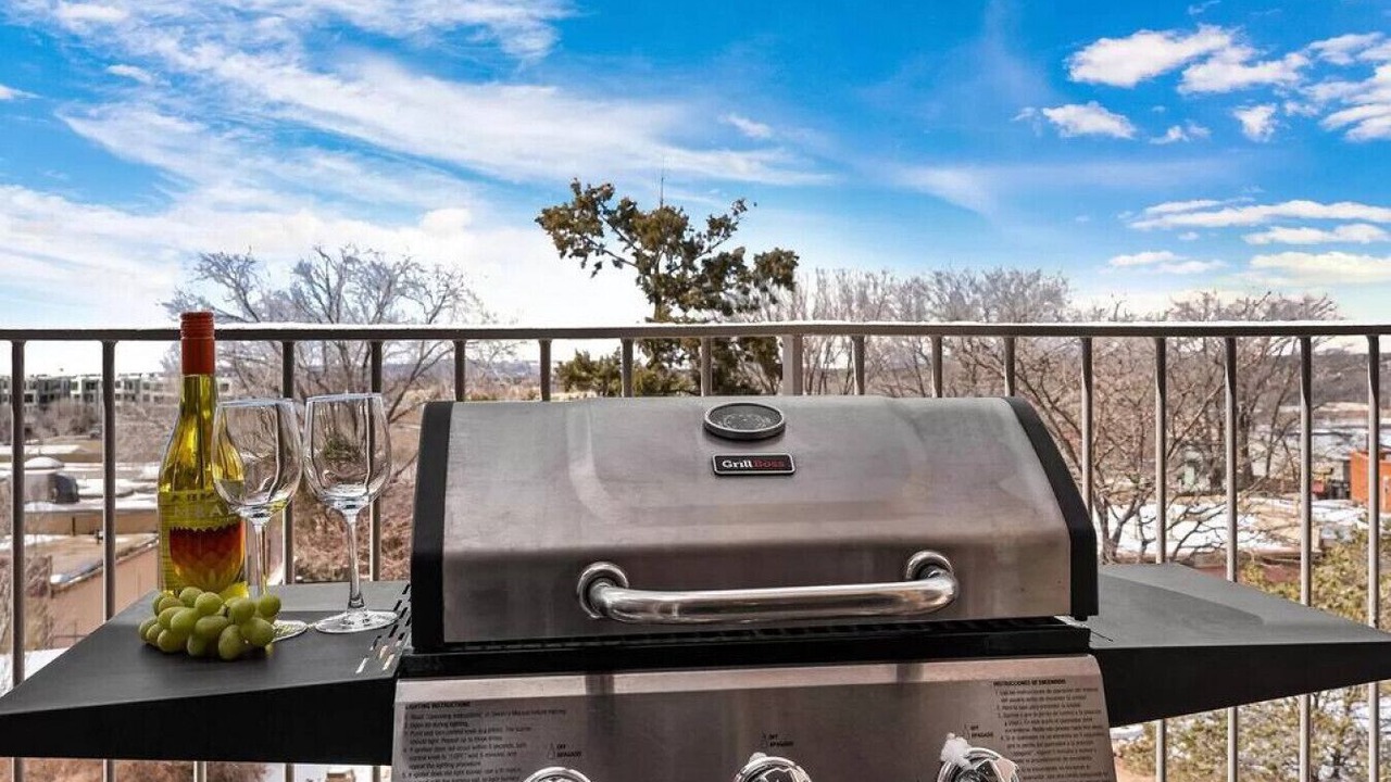 Photo of Outdoor in South Capitol