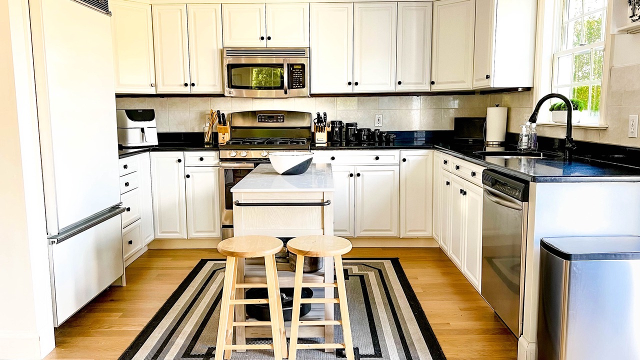 Photo of Kitchen in Village of East Hampton