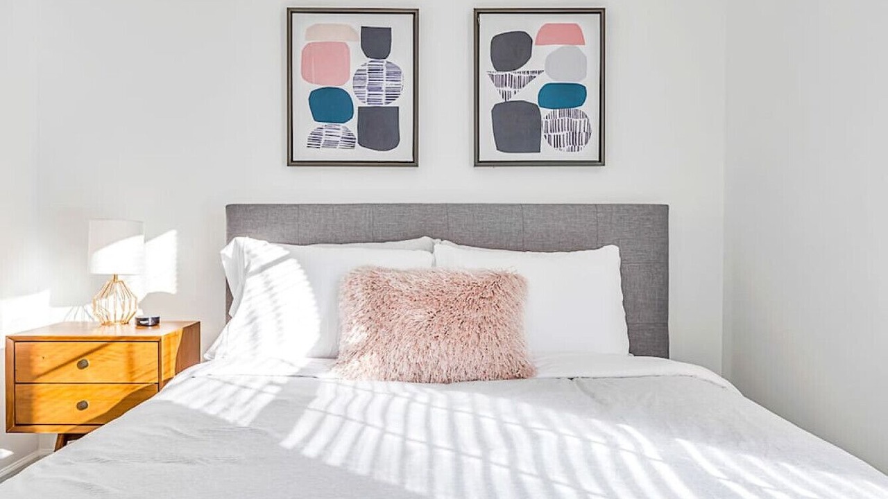 Photo of Bedroom in Leslie Estates