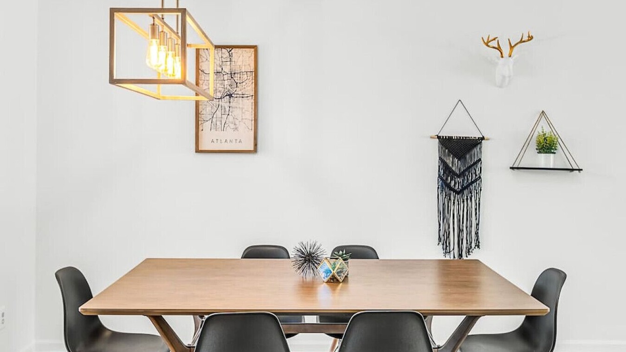 Photo of Others in Leslie Estates