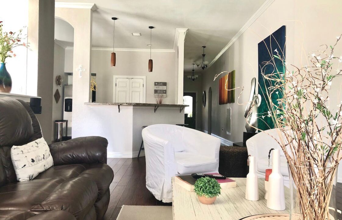 Photo of Livingroom in Spring