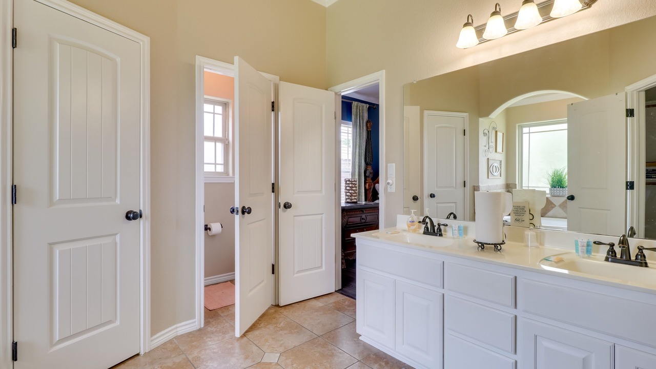 Photo of Bathroom in Killeen