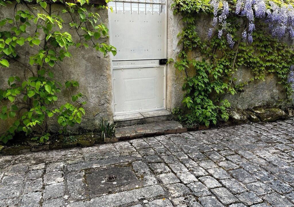 Photo of Outdoor in Blere