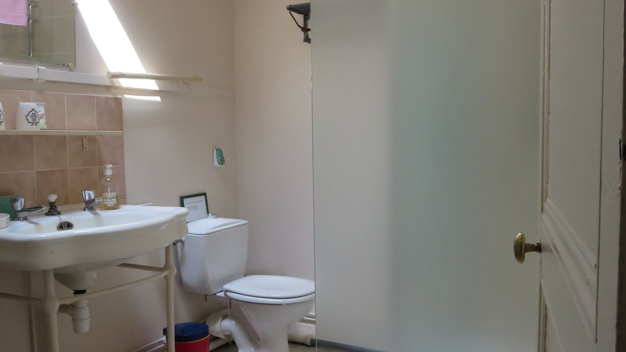 Photo of Bathroom in Blere