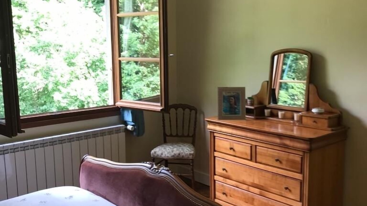 Photo of Bedroom in Saint-Martin-de-Fressengeas