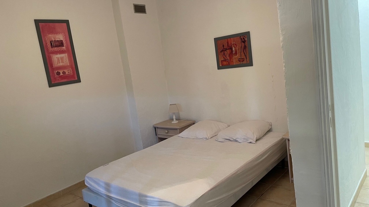 Photo of Bedroom in Saint-Laurent-La-Vernede