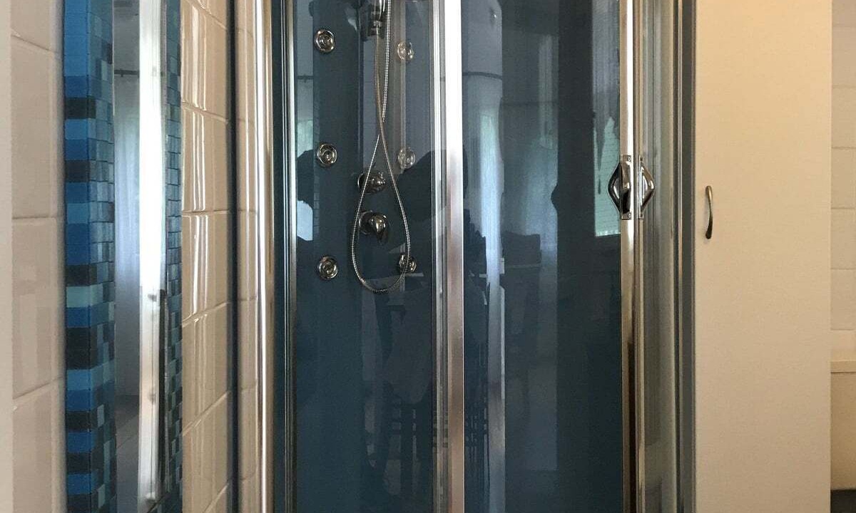 Photo of Bathroom in Champs-Romain