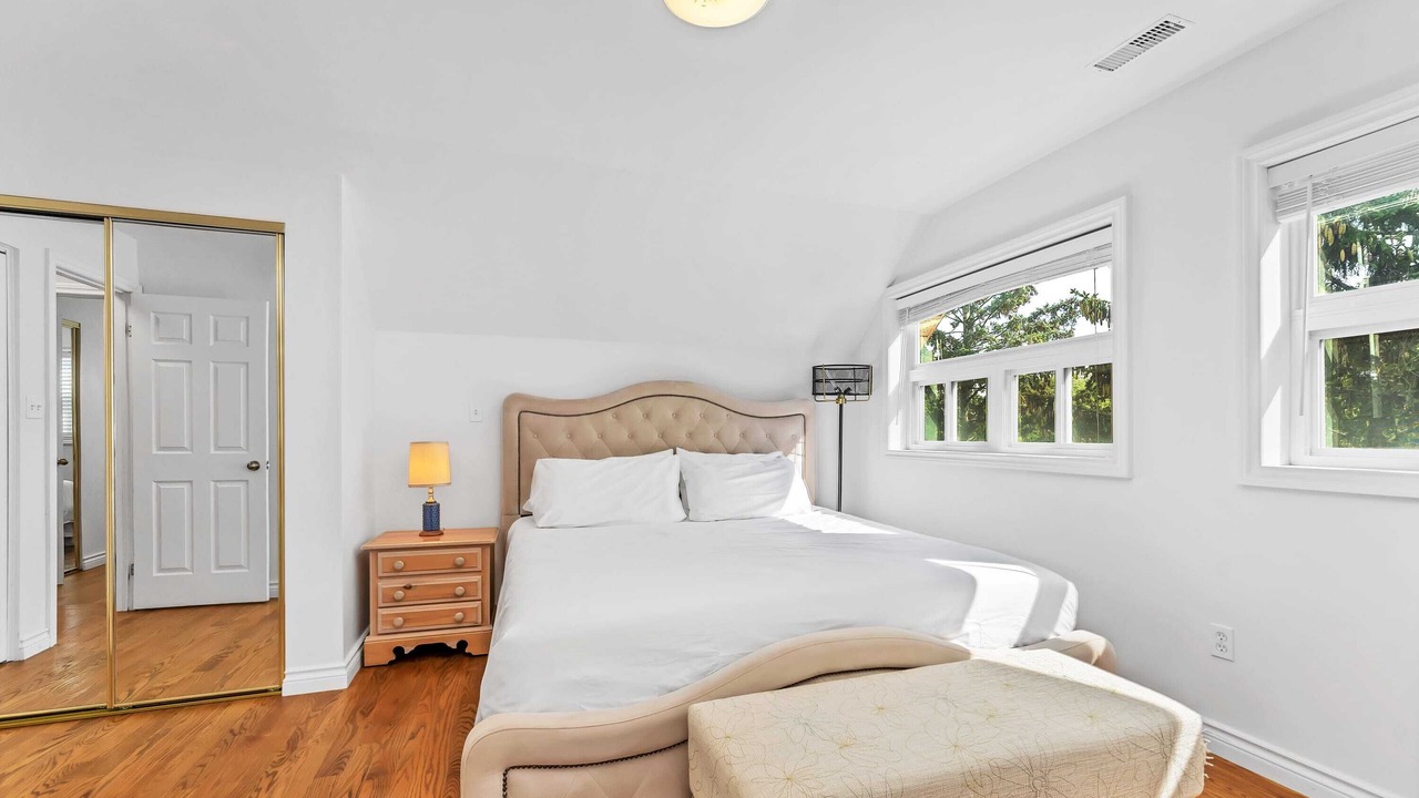Photo of Bedroom in Burlington
