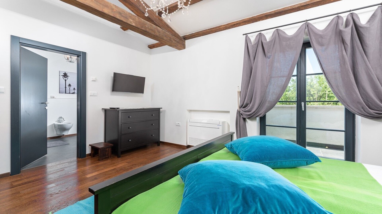 Photo of Bedroom in Baderna