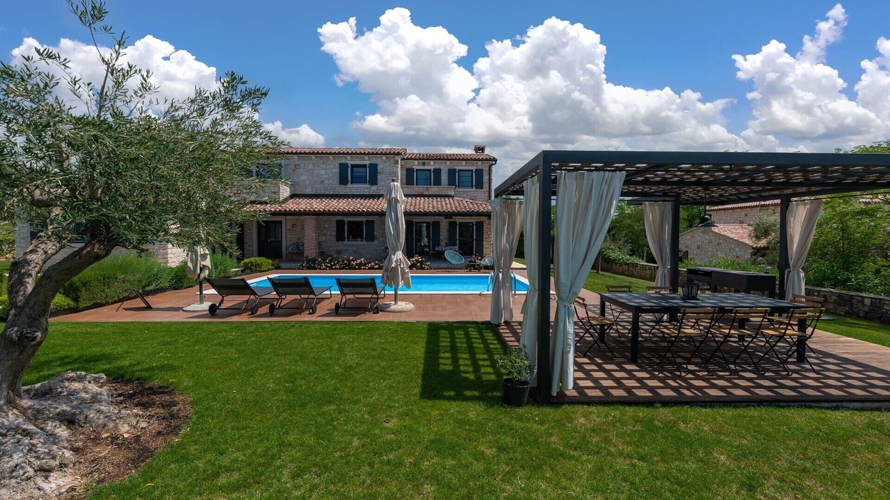 Photo of Outdoor in Baderna