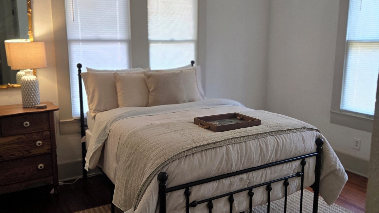 Photo of Bedroom in Victoria