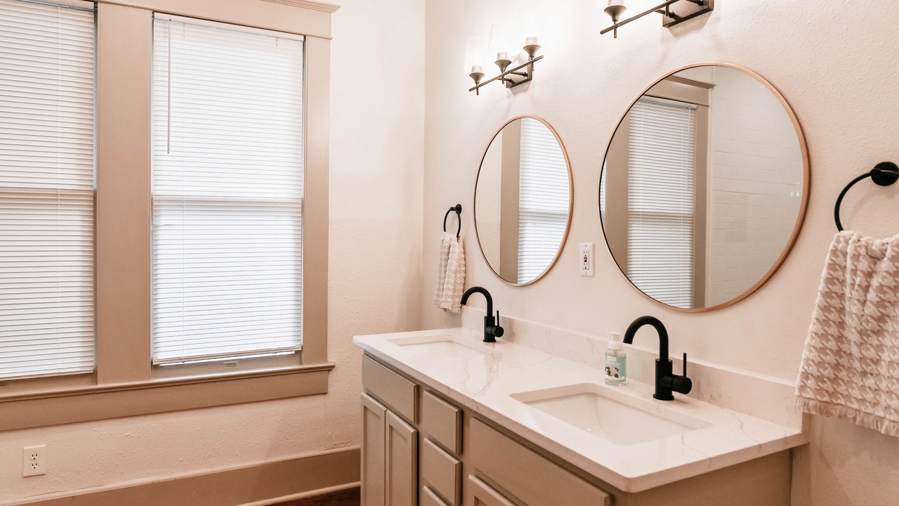 Photo of Bathroom in Victoria