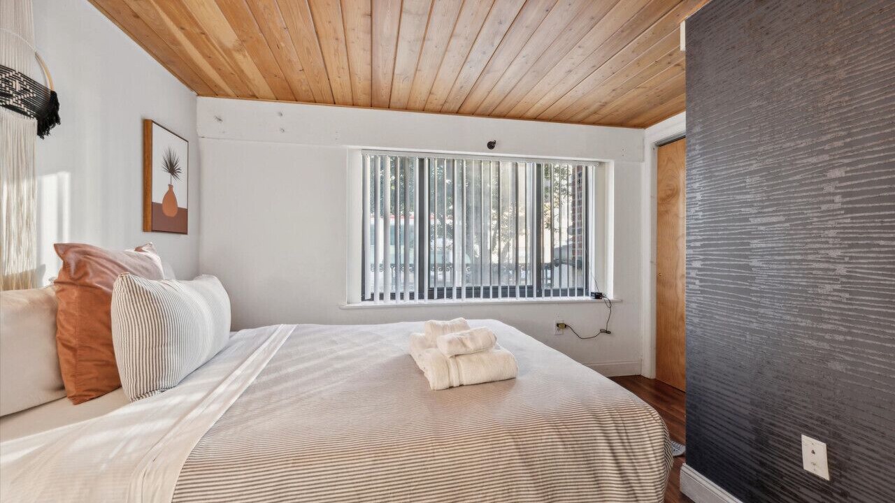 Photo of Bedroom in Newbold