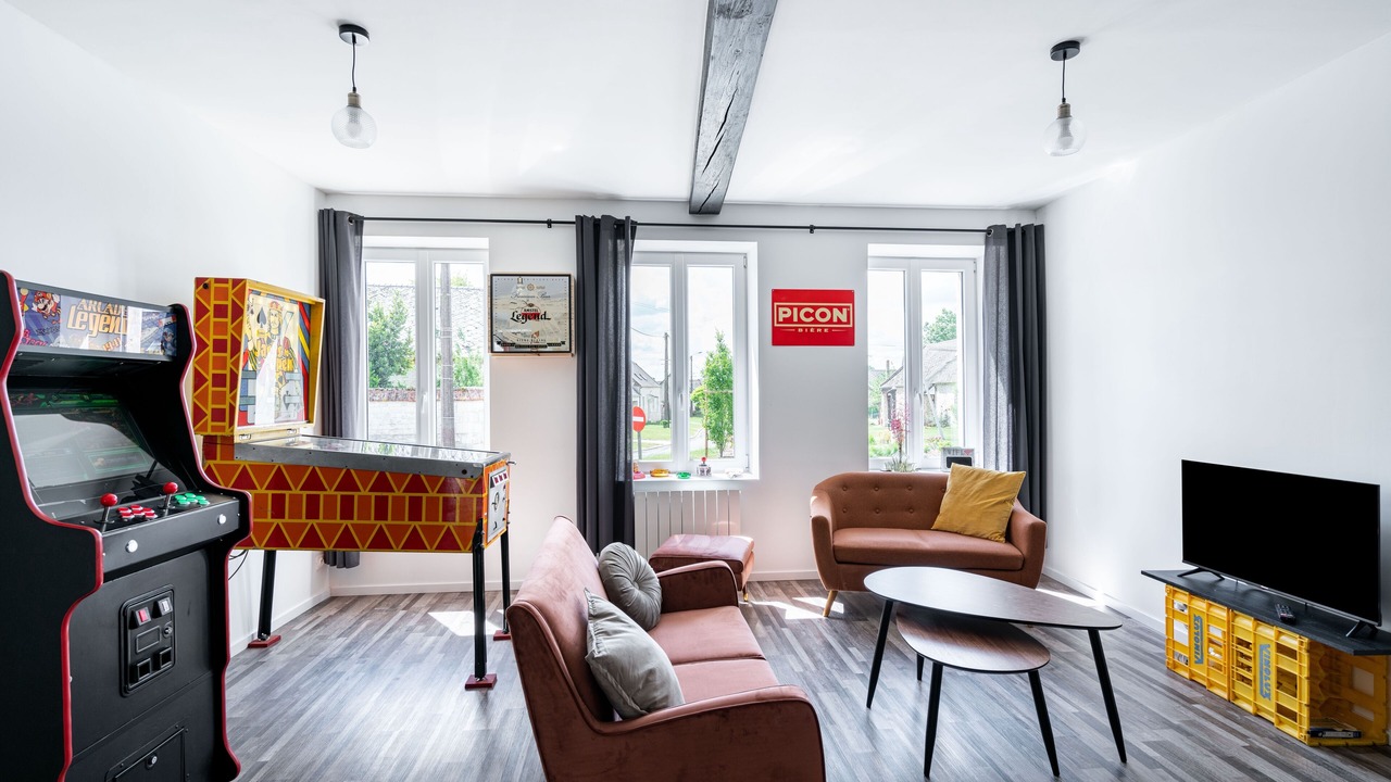 Photo of Livingroom in Goudelancourt-les-Pierrepont