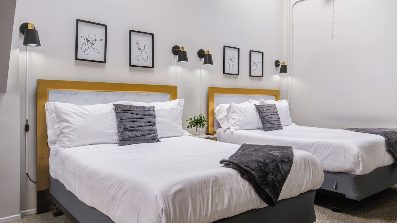 Photo of Bedroom in The Loop