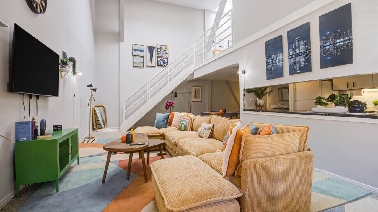 Photo of Livingroom in The Loop