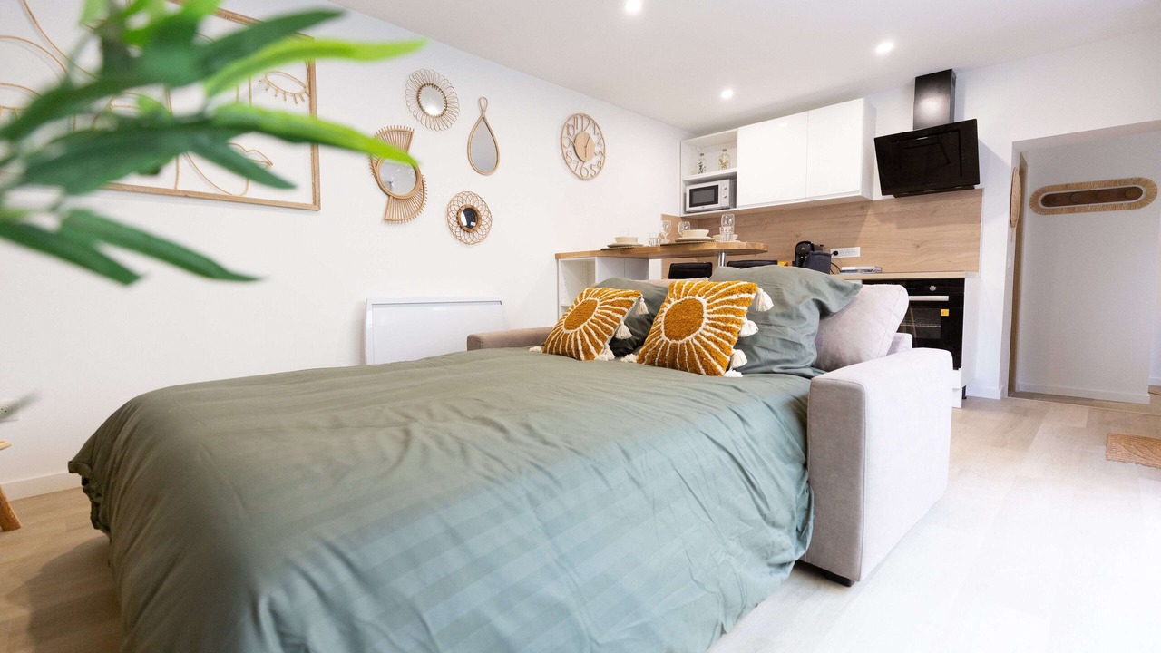 Photo of Bedroom in Saint-Pierre - Rene II - Bonsecours