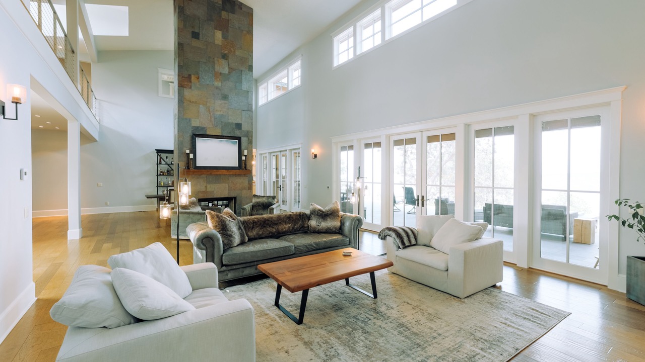 Photo of Livingroom in Klamath Falls