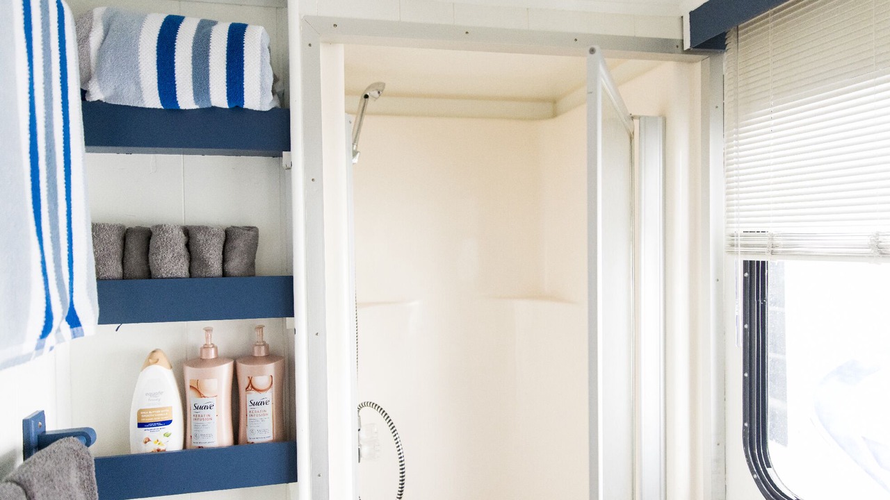 Photo of Bathroom in Andersonville