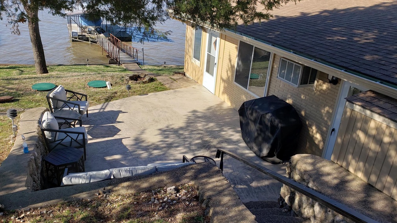 Photo of Patio Balcony in Gravois Mills