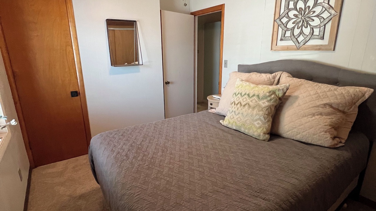 Photo of Bedroom in Gravois Mills