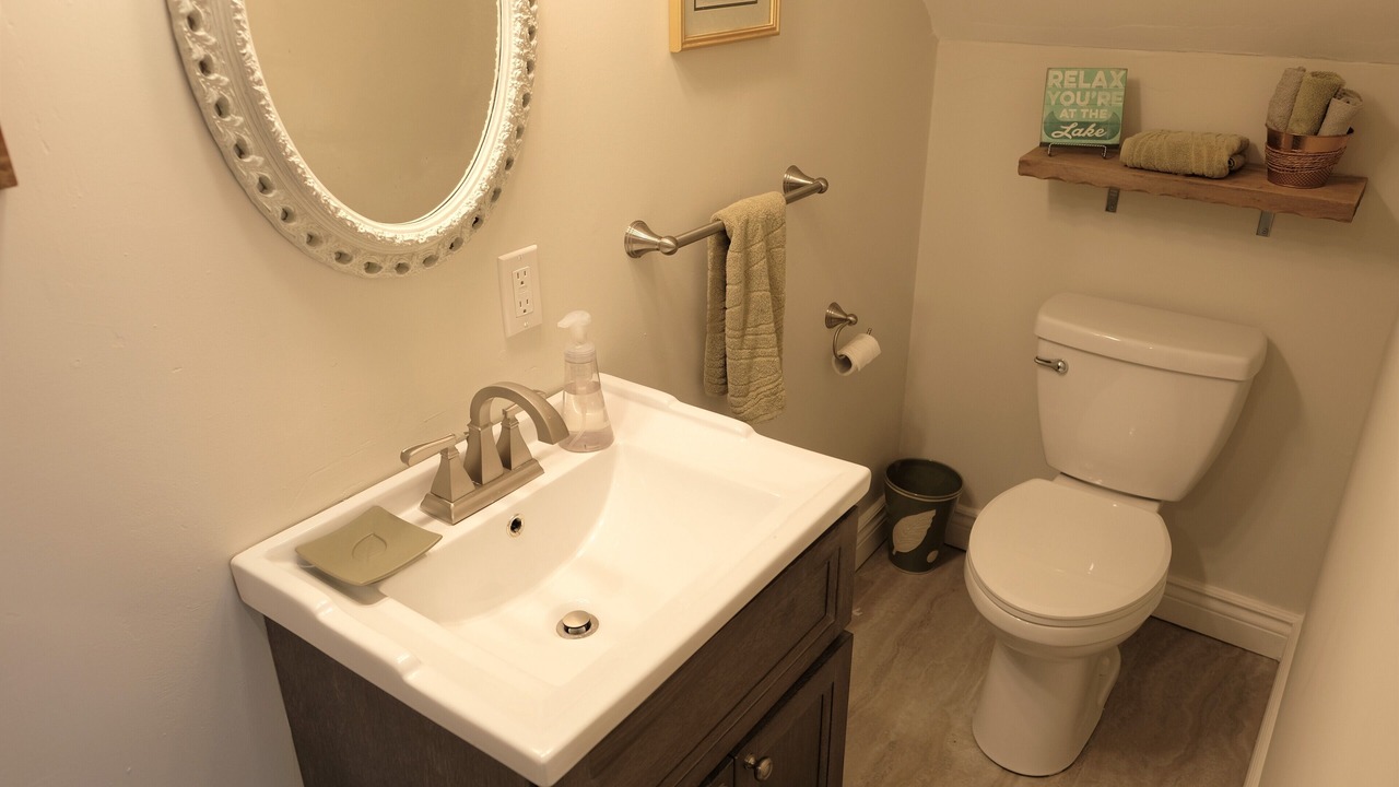 Photo of Bathroom in Rama