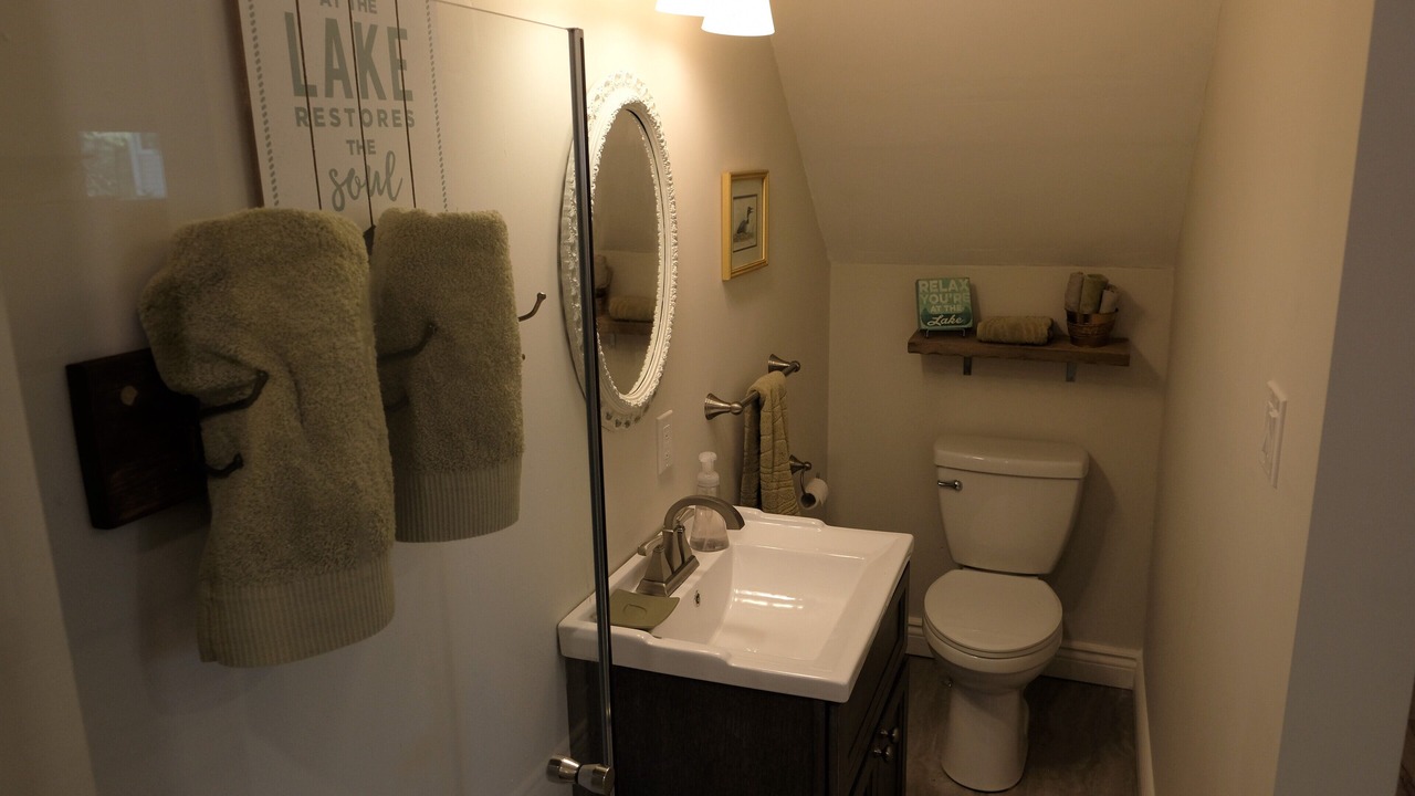 Photo of Bathroom in Rama