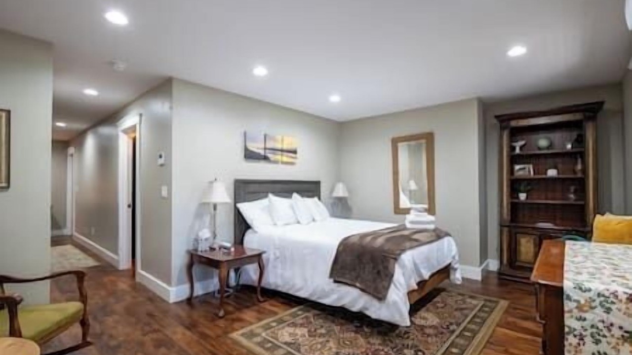 Photo of Bedroom in Madison