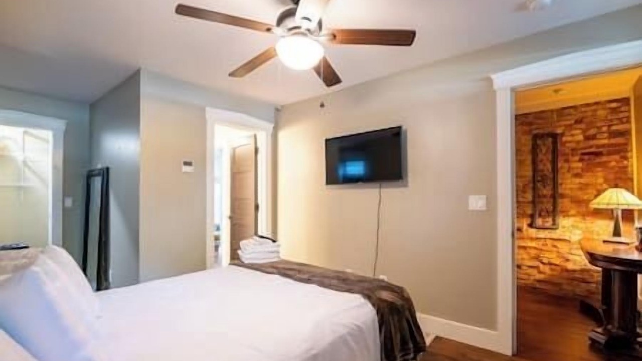 Photo of Bedroom in Madison