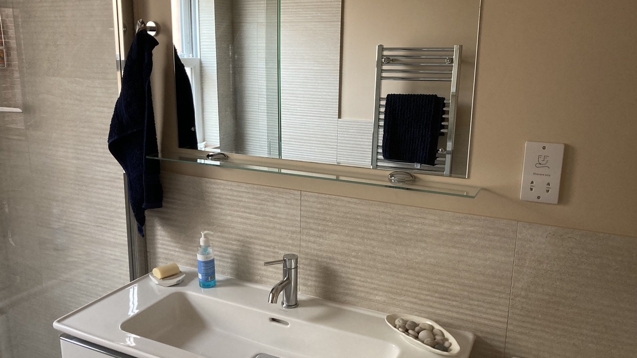 Photo of Bathroom in Eastbourne City Centre