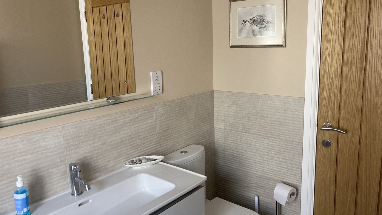 Photo of Bathroom in Eastbourne City Centre