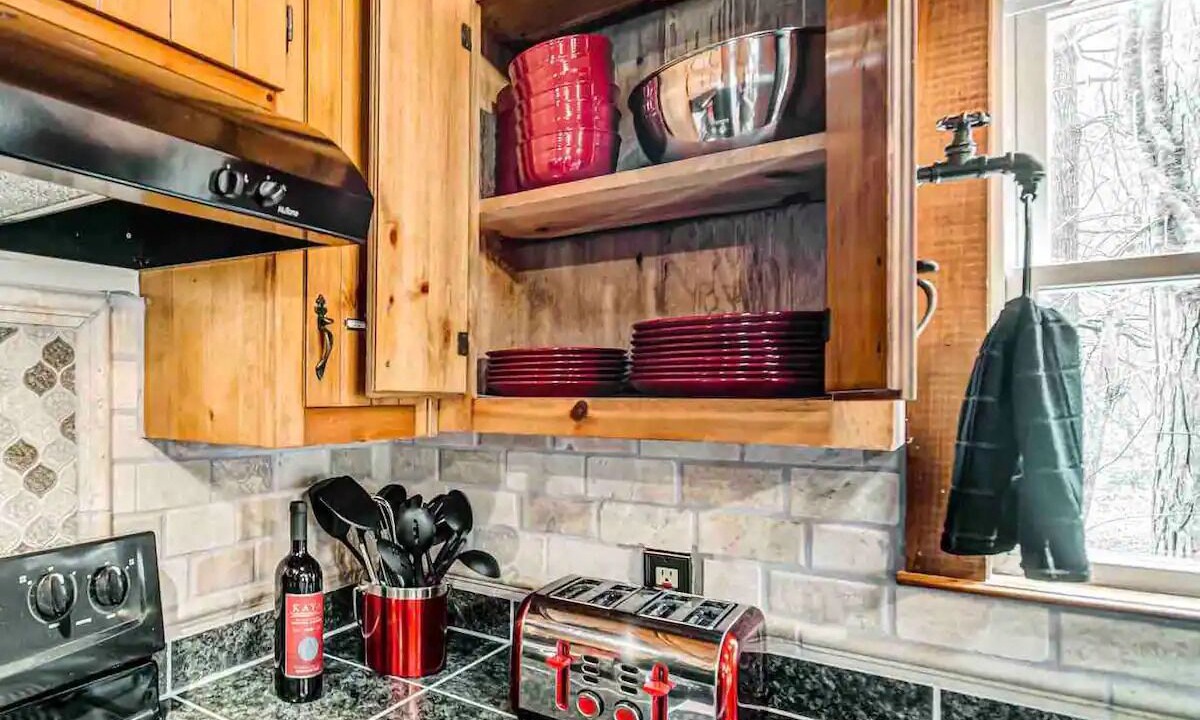 Photo of Kitchen in Dahlonega
