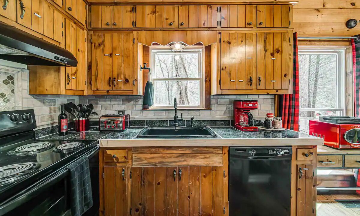 Photo of Kitchen in Dahlonega