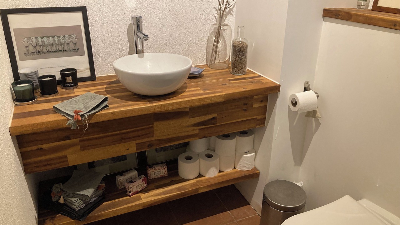 Photo of Bathroom in Lebreil