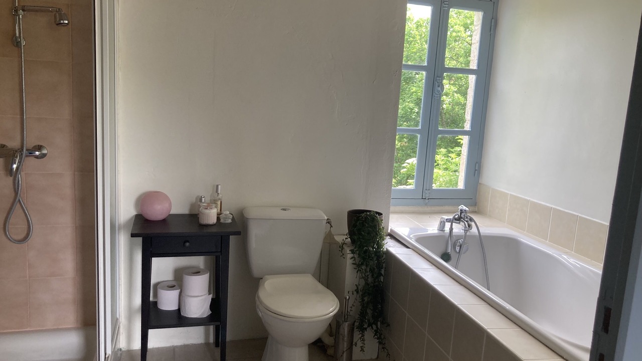 Photo of Bathroom in Lebreil