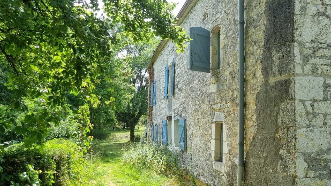 Photo of Outdoor in Lebreil