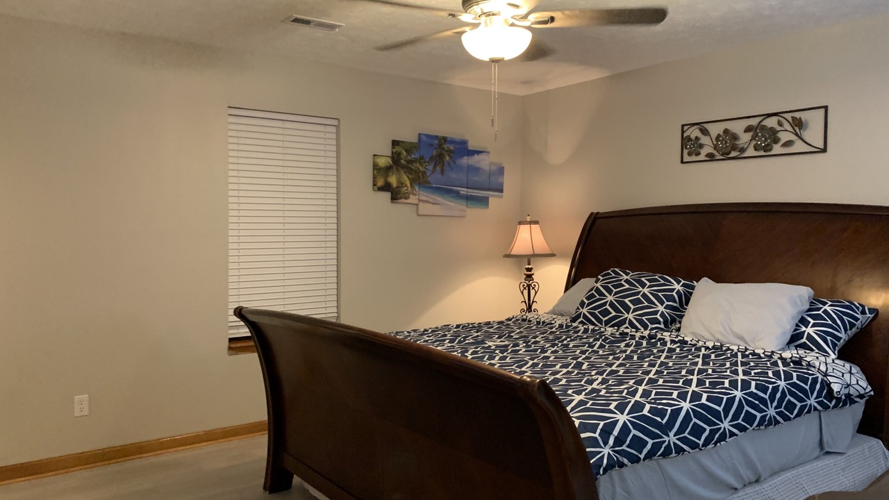 Photo of Bedroom in Mount Berry