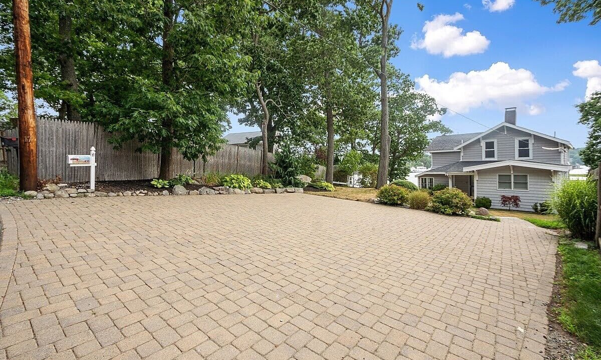 Photo of Outdoor in Gloucester